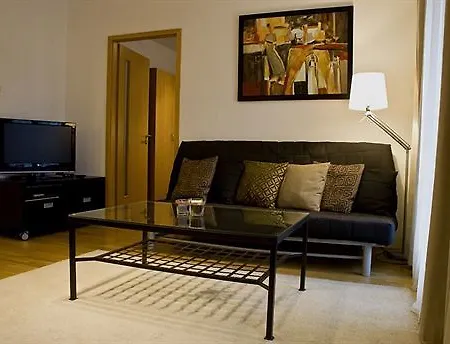 Adler Appartement *